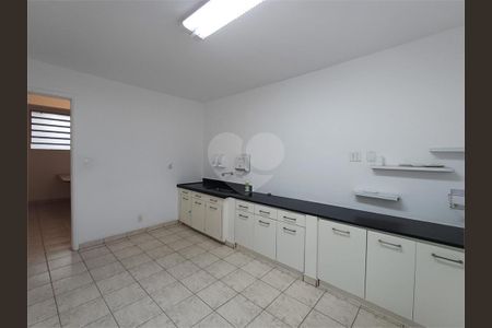 16_photo/94ce0306f5.f279df7ab7105e24-ATLAS-99cba173-2adc-4fed-abcb-feb81daef3ee.jpg de casa para alugar com 10 quartos, 305m² em Boqueirão, Santos
