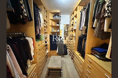 35_photo/94ce0306fb.eca1a941485b1cc0-ATLAS-49fb7c27-6896-4e30-a1a4-dbbb6ff5374b.jpg de apartamento à venda com 3 quartos, 209m² em Boqueirão, Santos