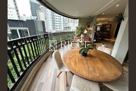 10_photo/94ce0306fb.eca1a941485b1cc0-ATLAS-9fe2724d-7ae8-4350-9026-ffa873cb78bb.jpg de apartamento à venda com 3 quartos, 209m² em Boqueirão, Santos