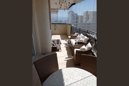 8_photo/94ce030731.02f8d4ba8c4a9c72-ATLAS-3bd66ece-1064-4597-ba5b-71fa1bc52ad0.jpg de apartamento à venda com 4 quartos, 220m² em Boqueirão, Santos