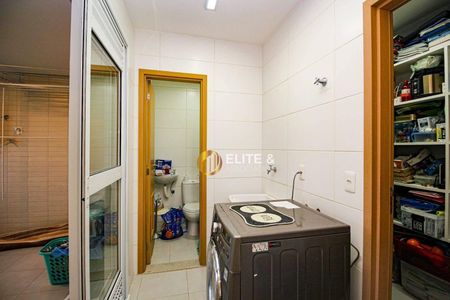 31_photo/94ce030777.4cae22971eb5761c-ATLAS-b331a5a2-e57d-4651-bd51-8e1754dcc20c.jpg de apartamento à venda com 3 quartos, 167m² em Boqueirão, Santos