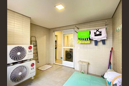 7_photo/94ce030779.2b7414d89fb1fe07-ATLAS-329d50a6-5db4-4b88-a8e4-521fefc9684b.jpg de apartamento à venda com 3 quartos, 167m² em Boqueirão, Santos