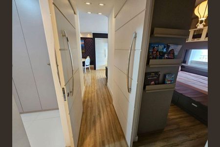 12_photo/94ce0307b3.2f15d505e37c7ac5-ATLAS-bcaf8d3a-0695-48f4-ba9c-72c3e2f99eac.jpg de apartamento à venda com 3 quartos, 124m² em Boqueirão, Santos