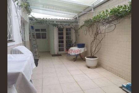 7_photo/94ce030807.ee31d1fd9df23408-ATLAS-7ed79069-b945-4e4e-b83a-8b824f300284.jpg de casa à venda com 3 quartos, 161m² em Boqueirão, Santos