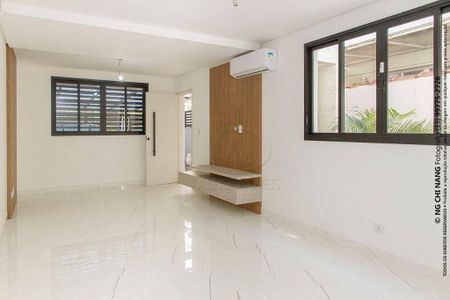 4_photo/94ce03086b.8c72e28068c6d4a8-ATLAS-bccdd8dc-6fb0-4f75-92f2-211094a4e1a1.jpg de casa à venda com 3 quartos, 123m² em Boqueirão, Santos