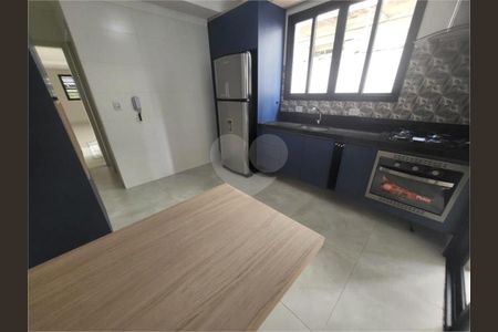 5_photo/94ce03086b.dc8bbd111761e841-ATLAS-080750d9-4487-4152-a2b8-e6684aff5f66.jpg de casa à venda com 3 quartos, 123m² em Boqueirão, Santos
