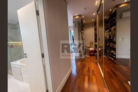 27_photo/94ce03088d.03111d9b2416b3d2-ATLAS-b4cfc3c6-5cad-4637-b48c-ee7b677bb31f.jpg de apartamento à venda com 3 quartos, 204m² em Boqueirão, Santos