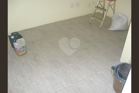 12_photo/94ce0308dd.18e6ac91b37a8e88-ATLAS-b68a7ce8-67e7-4703-bef1-5f98e69bc295.jpg de casa à venda com 6 quartos, 385m² em Vila Matias, Santos