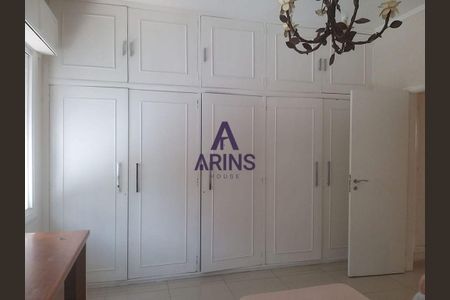 8_photo/94ce0308f5.99fa673d506c3847-ATLAS-3453eb72-2f33-42f1-aa6f-b4f7d3efa77a.jpg de casa à venda com 3 quartos, 200m² em Boqueirão, Santos