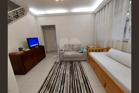 12_photo/94ce0308f5.99fa673d506c3847-ATLAS-64654c7d-26c8-42a1-aee2-2e98f5eed9c7.jpg de casa à venda com 3 quartos, 161m² em Boqueirão, Santos