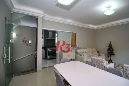 5_photo/94ce03097f.b399ca2651065e99-ATLAS-7b772ecf-a91f-407f-8d24-de14e39979f7.jpg de casa à venda com 3 quartos, 136m² em Gonzaga, Santos