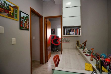 20_photo/94ce03097f.b399ca2651065e99-ATLAS-adb97c28-cbd3-454d-9a3e-ddbfc4708fab.jpg de casa à venda com 3 quartos, 136m² em Gonzaga, Santos