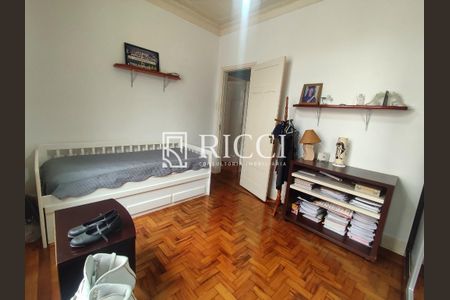 12_photo/94ce030995.30ade0e9d31886fa-ATLAS-e1833655-b07b-4a41-8a62-b884cfc5bd13.jpg de casa à venda com 3 quartos, 162m² em Gonzaga, Santos
