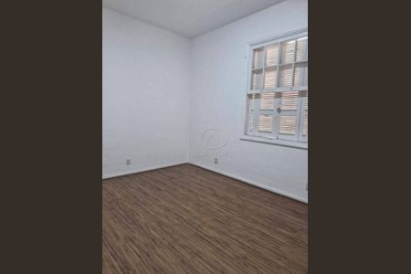 11_photo/94ce03099f.59b9fa3339c8dcb8-ATLAS-3ffddda7-9eea-4576-91e9-8aaac9891fea.jpg de casa à venda com 6 quartos, 190m² em Boqueirão, Santos