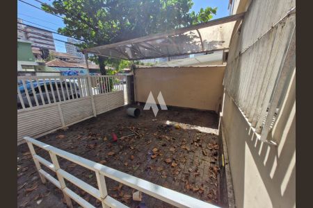 11_photo/94ce03099f.59b9fa3339c8dcb8-ATLAS-42ed401e-ad2a-4f8d-aaa7-0d1409a1a45d.jpg de casa à venda com 4 quartos, 246m² em Boqueirão, Santos