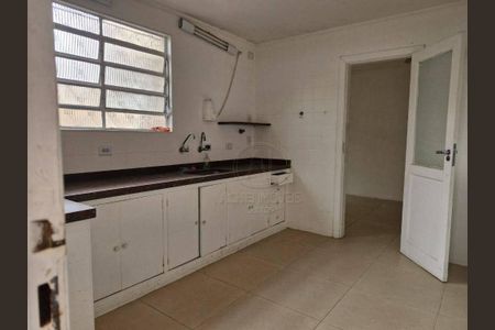 26_photo/94ce03099f.59b9fa3339c8dcb8-ATLAS-e2c07329-36db-4c4d-b949-1f7e50f28764.jpg de casa à venda com 6 quartos, 190m² em Boqueirão, Santos