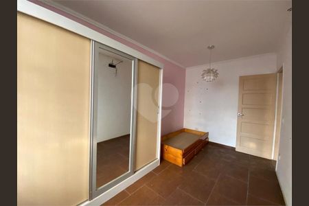 1_photo/94ce030a2b.cb4a3f4e1d4d223a-ATLAS-3059beb6-7d51-4fb5-ab3e-1ecd16496ba7.jpg de casa para alugar com 3 quartos, 150m² em Boqueirão, Santos