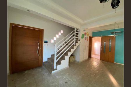 11_photo/94ce030a2b.cb4a3f4e1d4d223a-ATLAS-6e35addd-3a81-4f31-ab42-b15f5009cc6d.jpg de casa para alugar com 3 quartos, 150m² em Boqueirão, Santos