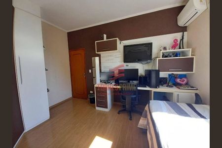 4_photo/94ce030a2d.6618d879b31b9a75-ATLAS-0f23e948-9ebb-4168-b612-bc45d1081fe7.jpg de casa à venda com 5 quartos, 170m² em Boqueirão, Santos