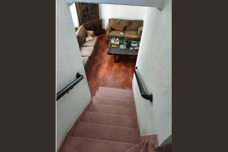 10_photo/94ce030a3b.01e58fe0f594459a-ATLAS-e948108d-3417-4942-b38e-3aaedaac8ae5.jpg de casa à venda com 3 quartos, 110m² em Boqueirão, Santos