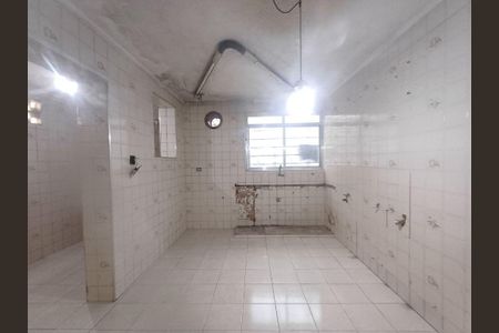 10_photo/94ce030a7d.08f922be3a726ba4-ATLAS-04d56234-5d4c-436e-8a72-a0ff2ca58c95.jpg de casa à venda com 3 quartos, 126m² em Encruzilhada, Santos