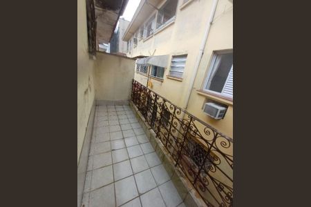 18_photo/94ce030a7d.08f922be3a726ba4-ATLAS-365272e8-6285-45a6-bdcf-e6f3151a7710.jpg de casa à venda com 3 quartos, 126m² em Encruzilhada, Santos