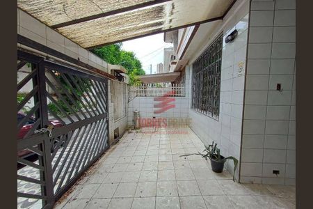 5_photo/94ce030a7d.08f922be3a726ba4-ATLAS-54b1a0fa-6dc5-4e35-93e1-4780c2722967.jpg de casa à venda com 3 quartos, 126m² em Encruzilhada, Santos