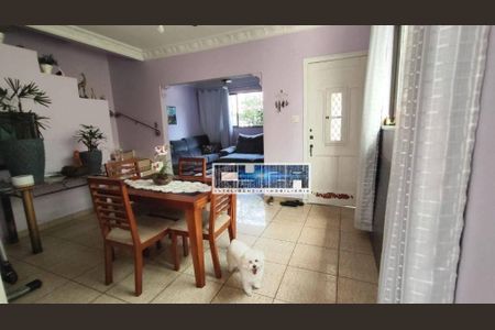 8_photo/94ce030a8f.3c2637ef58290670-ATLAS-dc552c55-bac0-4e53-8a57-0051562fdae1.jpg de casa à venda com 3 quartos, 156m² em Macuco, Santos