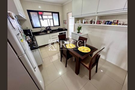 32_photo/94ce030ae1.fcfc39a7410ee456-ATLAS-d9128408-2e9d-4b8f-967a-1e2b90ad6123.jpg de apartamento à venda com 3 quartos, 160m² em Vila Matias, Santos