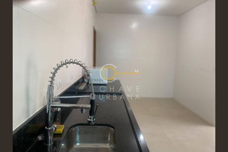 5_photo/94ce030b33.c2cf35dde24235a3-ATLAS-08c2694e-b5fc-472c-b78f-7c3d2c35ef5a.jpg de casa à venda com 2 quartos, 107m² em Encruzilhada, Santos