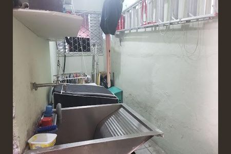 9_photo/94ce030b49.5773105438e5d258-ATLAS-e4f09a35-d874-411a-b4c9-a6552e1f3db2.jpg de casa à venda com 3 quartos, 76m² em Encruzilhada, Santos