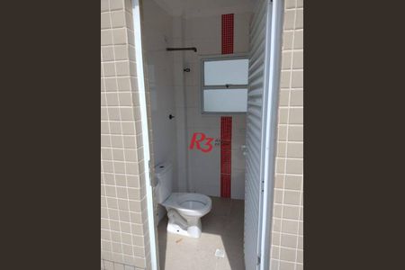 10_photo/94ce030b4d.70d42bc12121e670-ATLAS-54a4b8b3-e3e7-4fbd-ad00-452a6cf2b261.jpg de casa à venda com 3 quartos, 150m² em Encruzilhada, Santos