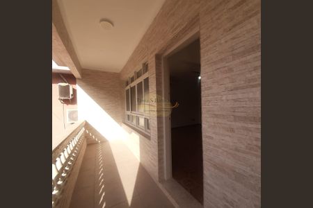 7_photo/94ce030b55.e8818d4a5c5dde9d-ATLAS-3e70beb5-2f66-4016-8759-f3e4e9e2434b.jpg de casa à venda com 3 quartos, 142m² em Encruzilhada, Santos