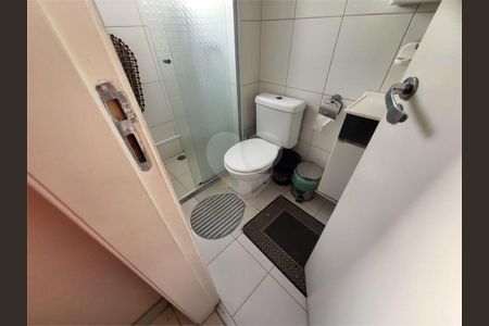 5_photo/94ce030b5f.3ddf5e48fefe922b-ATLAS-26ecf18e-e8d3-4db3-977a-cb57e5bbc04d.jpg de apartamento à venda com 2 quartos, 69m² em Vila Matias, Santos