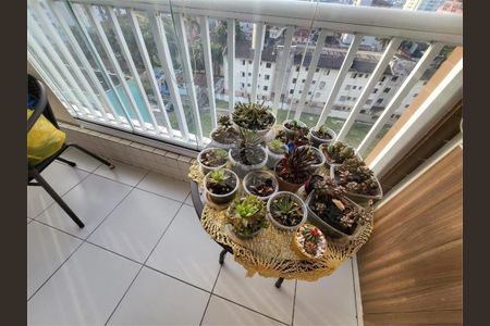 4_photo/94ce030b5f.3ddf5e48fefe922b-ATLAS-90085af2-08f3-4cf5-a4e4-68b9b5ea3bbe.jpg de apartamento à venda com 2 quartos, 69m² em Vila Matias, Santos