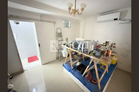 2_photo/94ce030b77.1ec89c7cbdfc8b9a-ATLAS-182d66d9-eb6f-47e5-9b3e-82ddd8622ef0.jpg de casa à venda com 4 quartos, 214m² em Encruzilhada, Santos