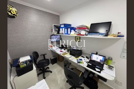 45_photo/94ce030b77.1ec89c7cbdfc8b9a-ATLAS-e88ffeea-609f-4193-b341-c555655e44b4.jpg de casa à venda com 4 quartos, 214m² em Encruzilhada, Santos