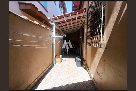 27_photo/94ce030b81.c004be0b05d3a304-ATLAS-cbe19a3e-b77d-4cca-9593-a837d0c0e237.jpg de casa à venda com 3 quartos, 114m² em Encruzilhada, Santos