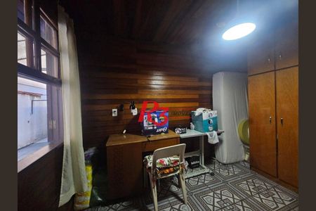 1_photo/94ce030bf9.fbcd7a2e7ac63d93-ATLAS-9aa83079-2781-4ba0-a198-0c3a02090d26.jpg de casa à venda com 2 quartos, 475m² em Gonzaga, Santos