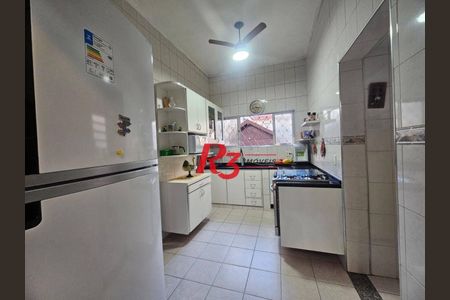 11_photo/94ce030bf9.fbcd7a2e7ac63d93-ATLAS-9dc79e62-227b-46b0-90d7-f8e83f8fe48c.jpg de casa à venda com 2 quartos, 475m² em Gonzaga, Santos