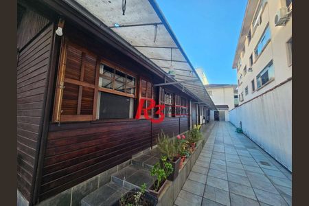 27_photo/94ce030bf9.fbcd7a2e7ac63d93-ATLAS-c8486423-893f-492f-9d05-ad8b7b7e9d06.jpg de casa à venda com 2 quartos, 475m² em Gonzaga, Santos