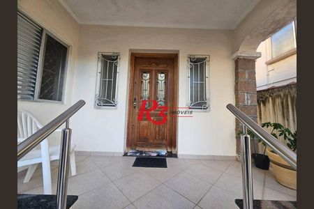 3_photo/94ce030bf9.fbcd7a2e7ac63d93-ATLAS-c988d4f4-5aa4-4da8-b2fd-46d297b84cff.jpg de casa à venda com 2 quartos, 475m² em Gonzaga, Santos