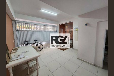 2_photo/94ce030c0b.53d881eed0cefd74-ATLAS-248b87e2-b446-4190-8b5d-e2fdda24eb84.jpg de casa à venda com 2 quartos, 93m² em Boqueirão, Santos