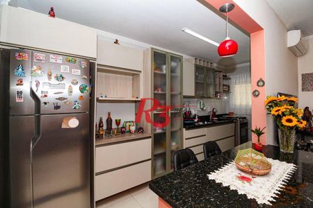 2_photo/94ce030c0b.53d881eed0cefd74-ATLAS-e8ea340c-c733-4b69-89ed-a28e0e5be75b.jpg de casa à venda com 2 quartos, 100m² em Boqueirão, Santos