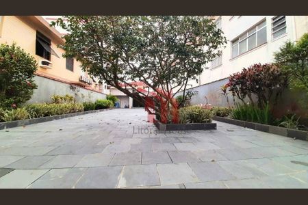 45_photo/94ce030c27.36a250b168cf25bb-ATLAS-ac96bfcb-b69d-4ce1-b5a8-c814d6e6ea71.jpg de casa para alugar com 4 quartos, 247m² em Gonzaga, Santos