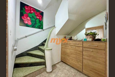 12_photo/94ce030cb1.5201f2b37237fe26-ATLAS-be219142-7e8a-4820-8694-e0fcc46d68bf.jpg de casa à venda com 3 quartos, 113m² em Encruzilhada, Santos