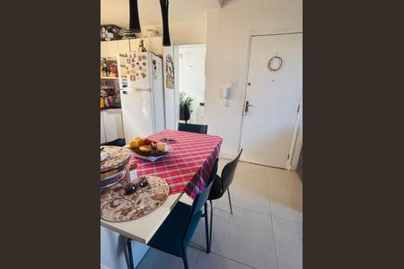 4_photo/94ce030cdb.f082328fc3fefc8d-ATLAS-fe2b62d2-4bf6-4750-aaaa-14384e103b1d.jpg de apartamento à venda com 2 quartos, 70m² em Encruzilhada, Santos