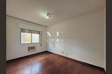 11_photo/94ce030d8d.23351eba74f1df34-ATLAS-fb361af6-14c9-4bec-ab33-41ca310d6032.jpg de casa à venda com 4 quartos, 203m² em Gonzaga, Santos