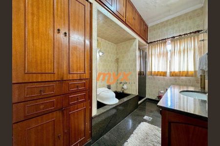 41_photo/94ce030df5.4909862b8c1c38b1-ATLAS-4e5acb29-adb0-4be9-b3ed-54bba3d840c2.jpg de casa à venda com 3 quartos, 320m² em Gonzaga, Santos