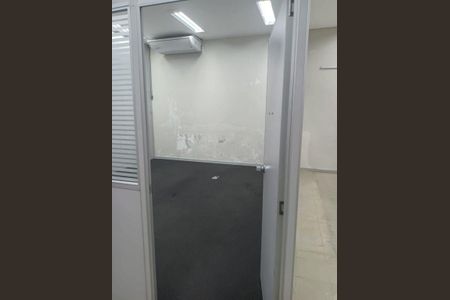 3_photo/94ce030e33.bf28833e41de0c90-ATLAS-8ec21ea1-8cf6-4cf1-a4c0-b396fab5a6b3.jpg de casa para alugar com 0 quarto, 407m² em Gonzaga, Santos